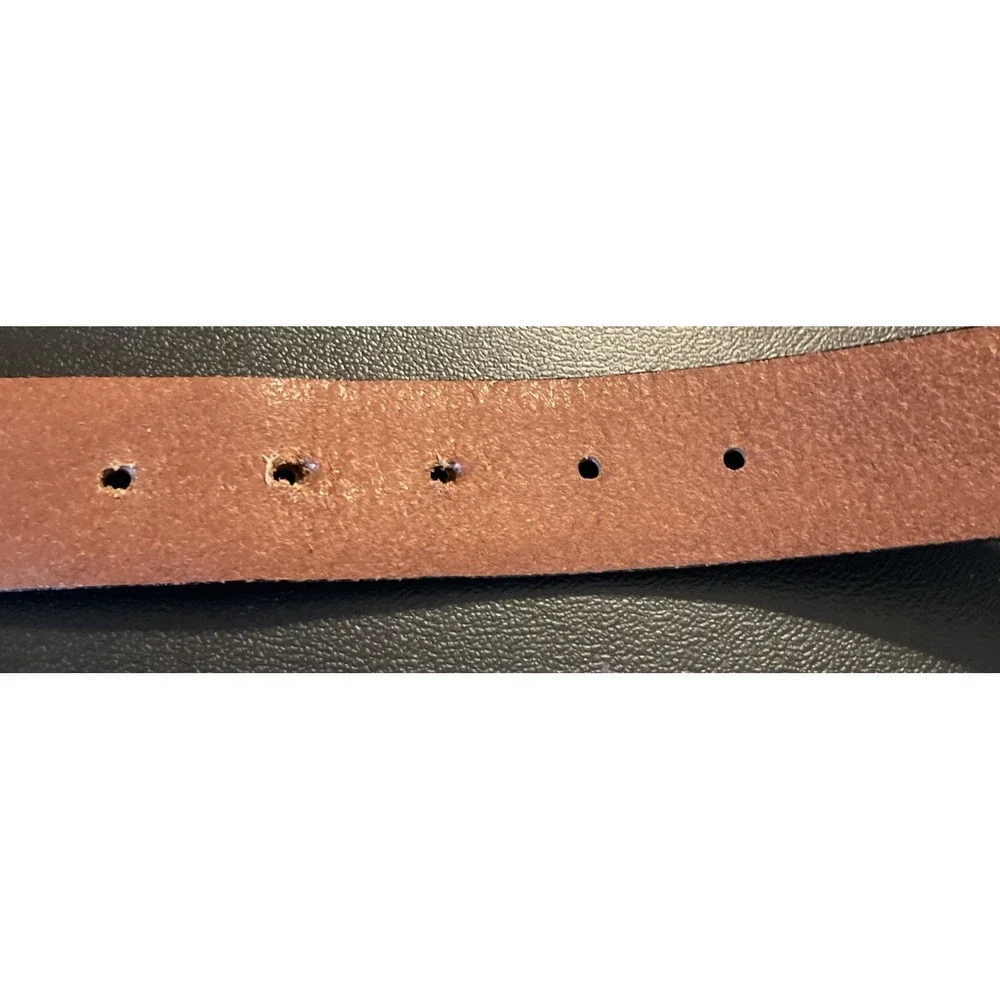 Fossil Mens 40 Belt Brown Full Grain Cowhide Leather MB4239 222 40 Stitch Detail